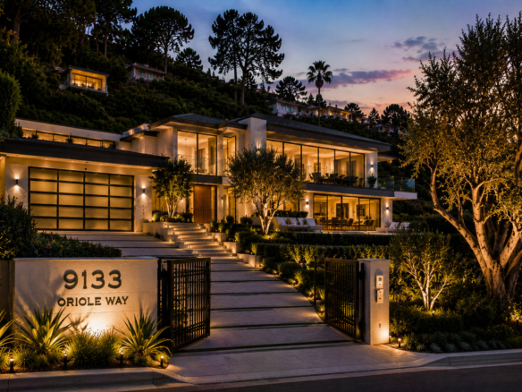 9133 Oriole Way